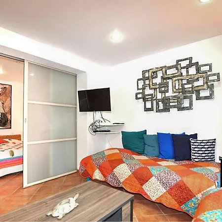 Ferienhaus Confortable Maison Piscine